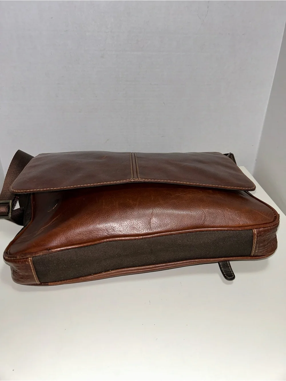 Boconi Brown Leather Laptop Crossbody Messenger Bag